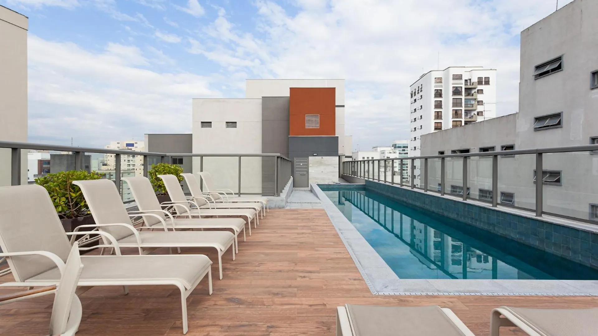 Charlie Edicao Jardim Paulista location
